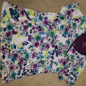 Cherokee Infinity scrub top